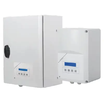 230 VAC two-speed transformer controller with digital timer and LCD display